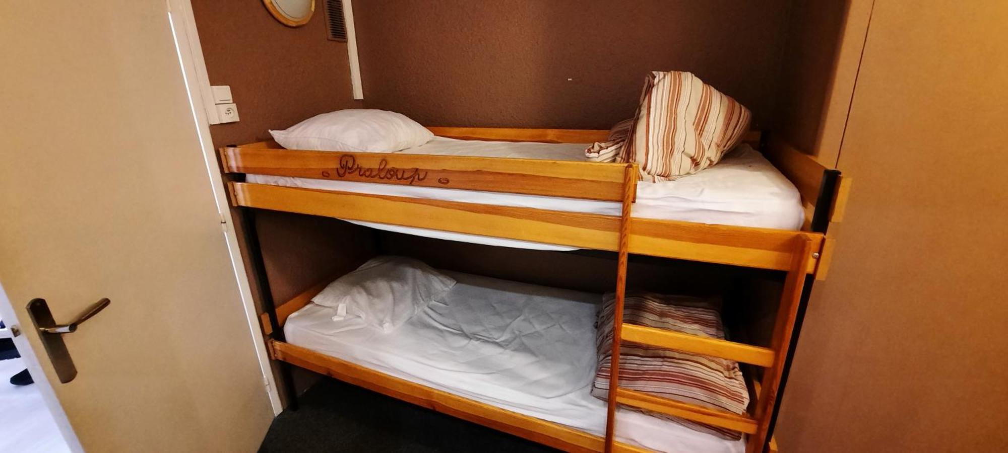 Apartment T2 Immeuble Chanteclerc 6 Personnes 37m2 Praloup 1600 Uvernet-Fours