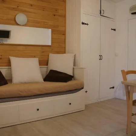 T2 Immeuble Chanteclerc 6 Personnes 37M2 Praloup 1600 Uvernet-Fours Buitenkant foto