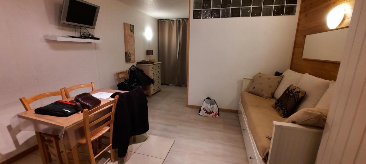 T2 Immeuble Chanteclerc 6 Personnes 37m2 Praloup 1600 Apartamento